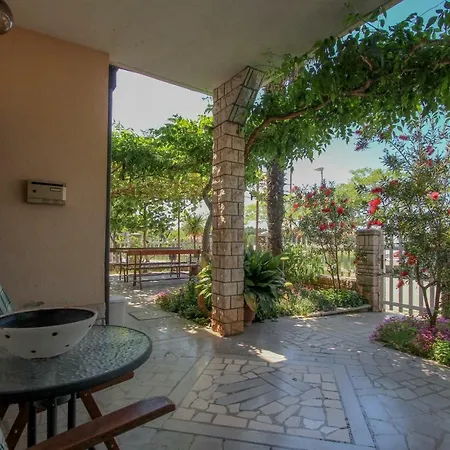 Sanja Novigrad (Istria)